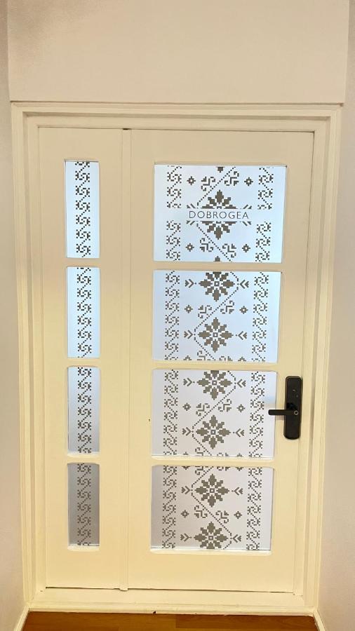 Biolocalia House Dobrogea Apartman Balotesti Kültér fotó