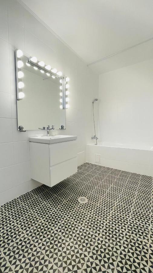 Biolocalia House Dobrogea Apartman Balotesti Kültér fotó